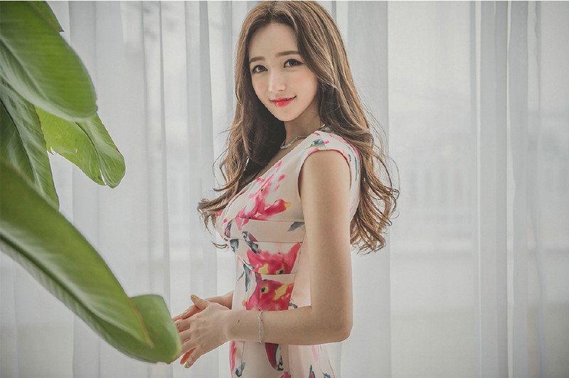 刘亦菲《二代妖精》发布会现场写真图片图片