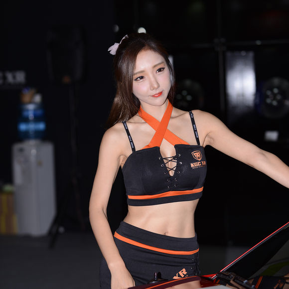 罗晋英伦风帅气黑白街拍高清图片图片