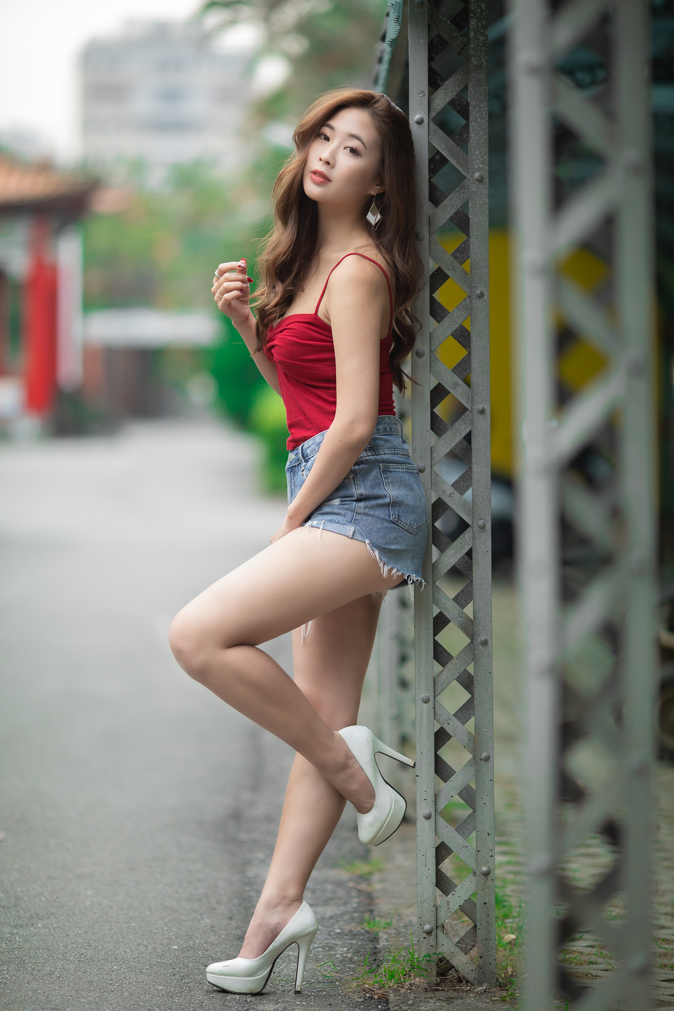 高清中国内地辽宁省沈阳女演员杜若溪时尚街拍图片桌面壁纸图片
