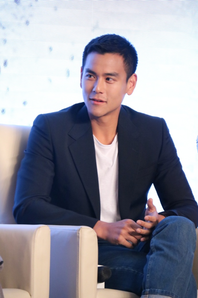 中国台湾影视男演员彭于晏上海电影节魅力写真图片图片