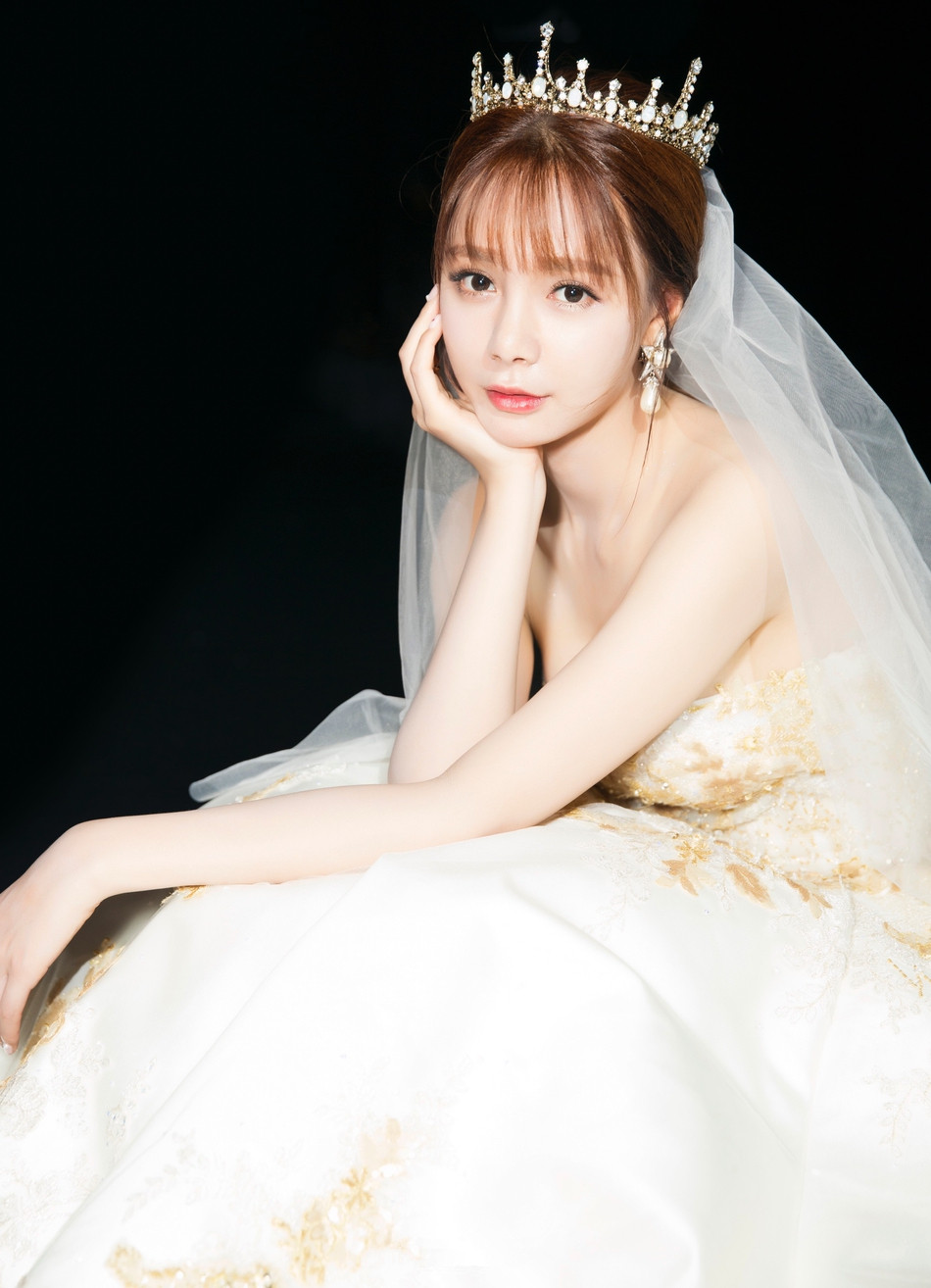 唯美梦幻时尚婚纱写真图片图片