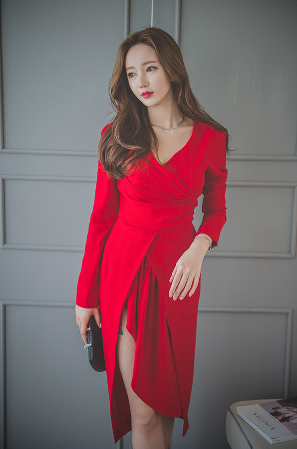 礼服美女图片