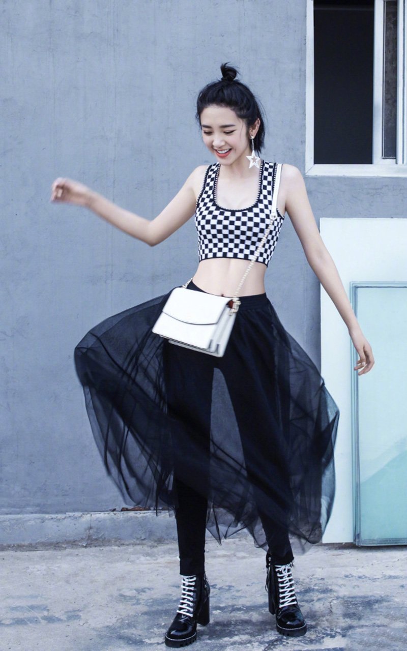 唐艺昕性感露脐装写真图片图片