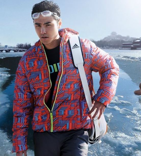高清中国台湾台中市眷男明星阮经天写真图片图片