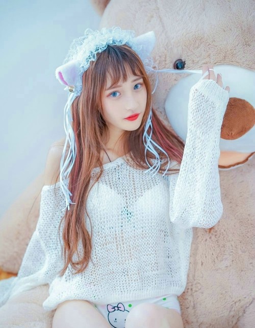 高清手机超可爱清纯性感萝莉MM美女大胆cos诱惑迷人私房照图片