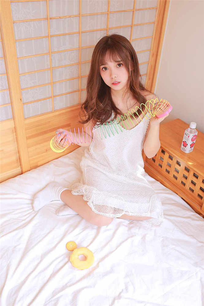 高清中国内地云南保山女演员杨蓉妩媚写真图片图片 高清中国内地云南保山女演员杨蓉妩媚写真图片图片