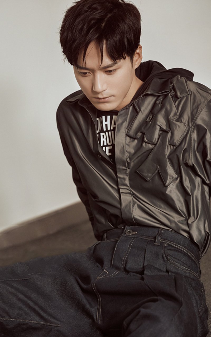 茅子俊图片