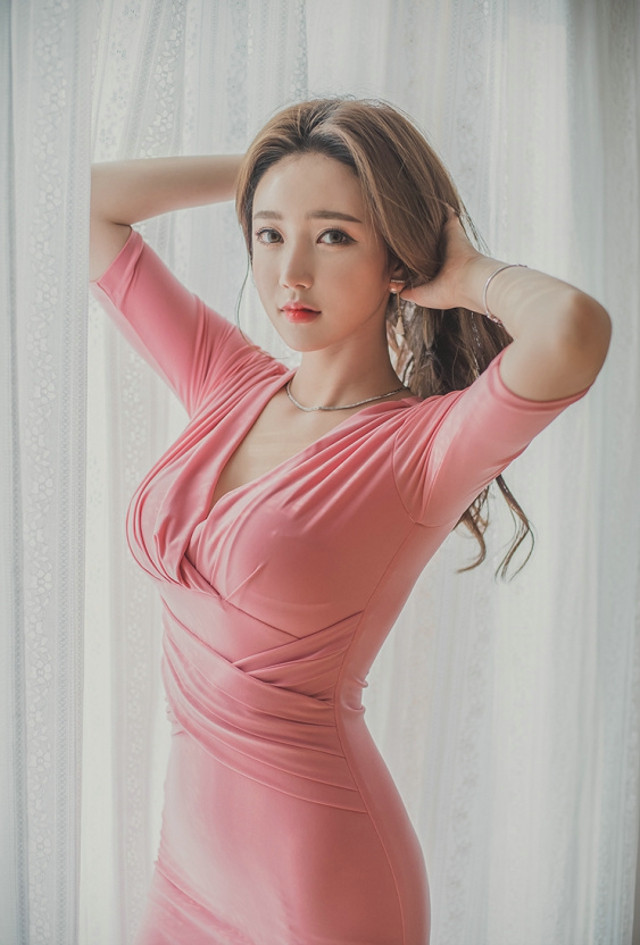 性感亚洲国产小嫩模福利四区蕾丝长腿美女高清诱惑美女性感图片图片