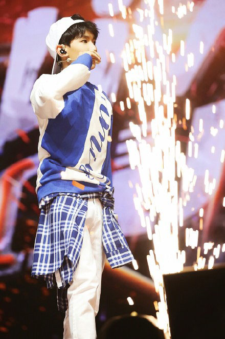 TFBOYS王源杂志写真图片图片