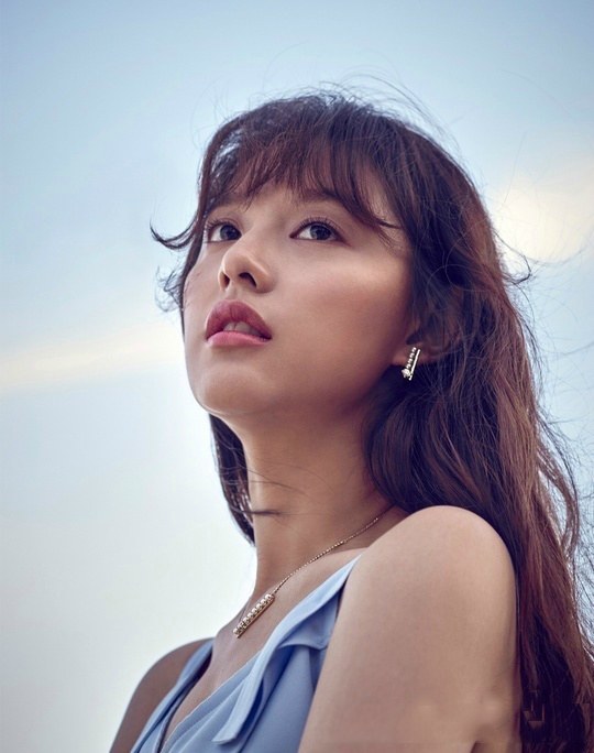 韩国女星金智媛时尚风格杂志写真图片图片