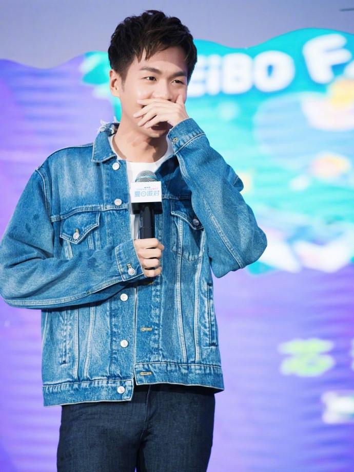 网友手绘Q版张若昀图片集合 昀朵鼠绘手绘张若昀Q版集合图片