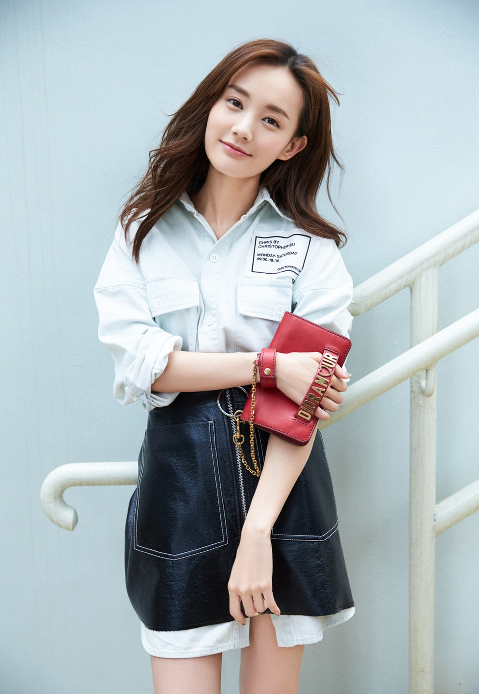 高清中国内地山东济南女演员李一桐Q清纯小公主白裙明星美女写真图片图片