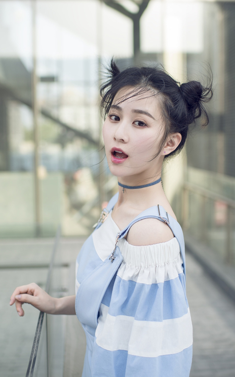 刘颖伦图片