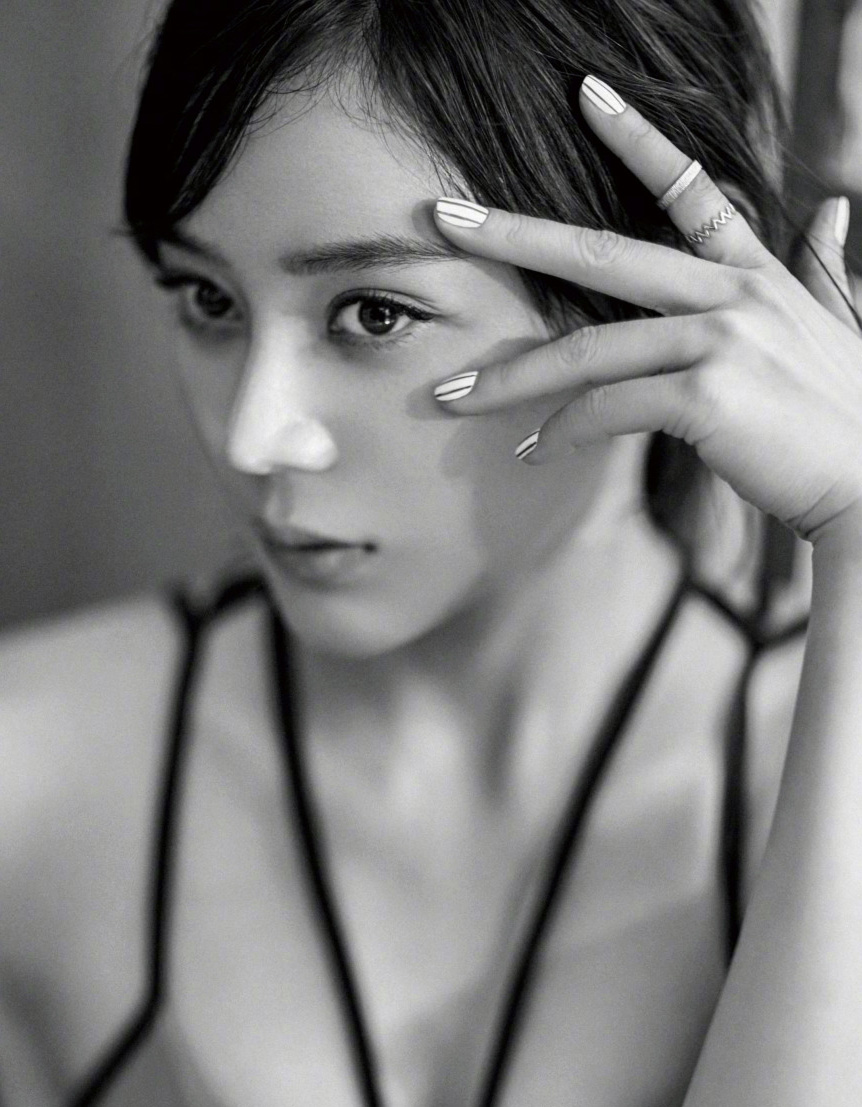 袁姗姗时尚大片优雅美丽写真图片图片