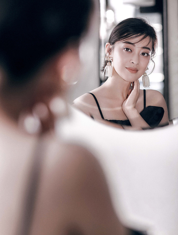 中国内地女演员梅婷优雅性感写真图片图片 中国内地女演员梅婷优雅性感写真图片图片