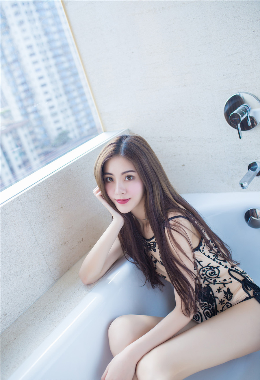 美腿玉足图片