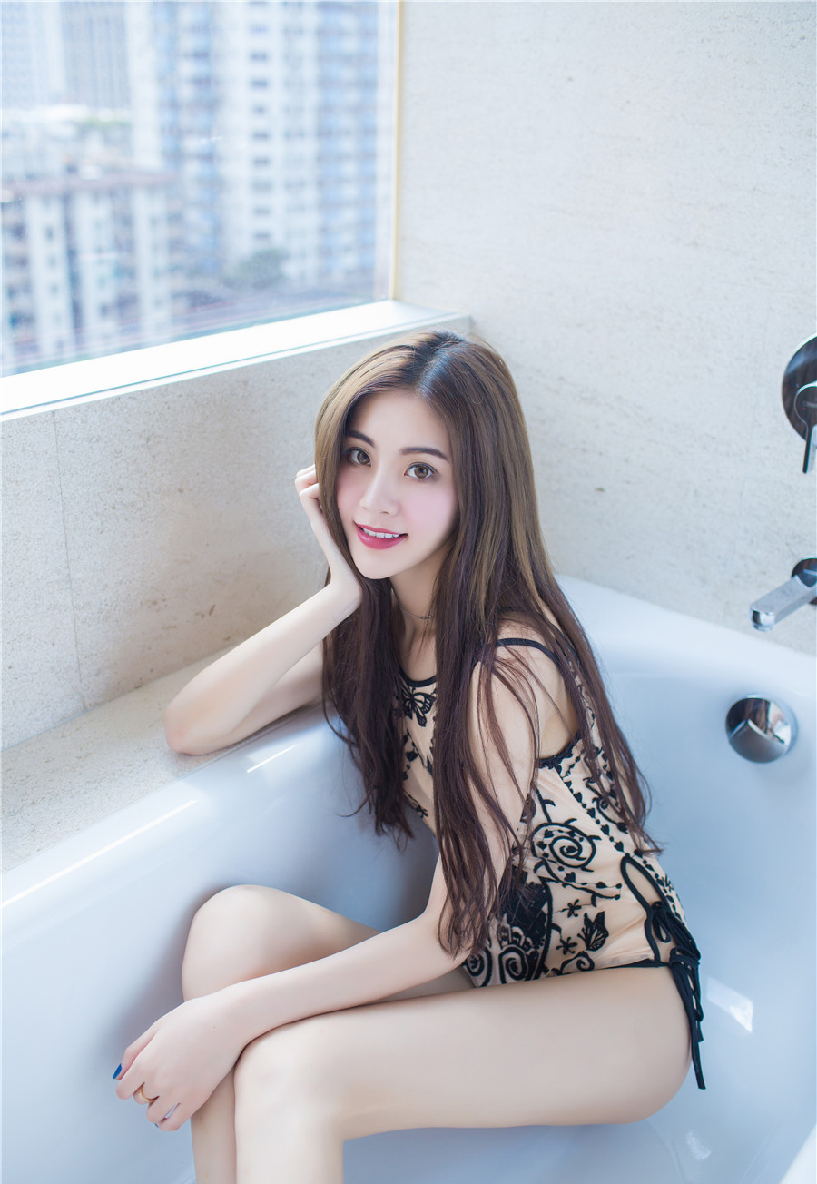 美腿玉足图片