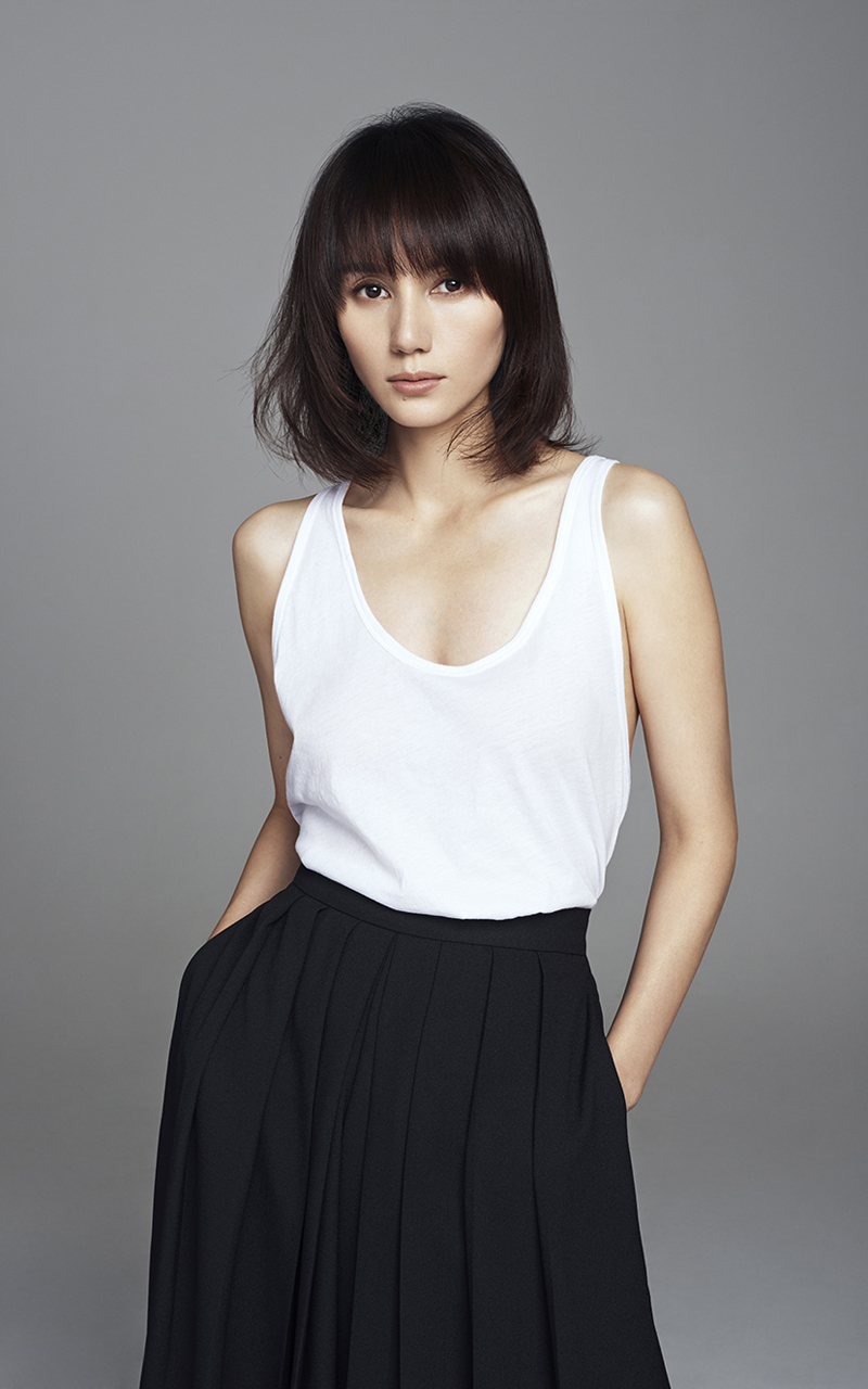 中国内地湖北省荆州女演员袁泉优雅高级时尚写真图片图片