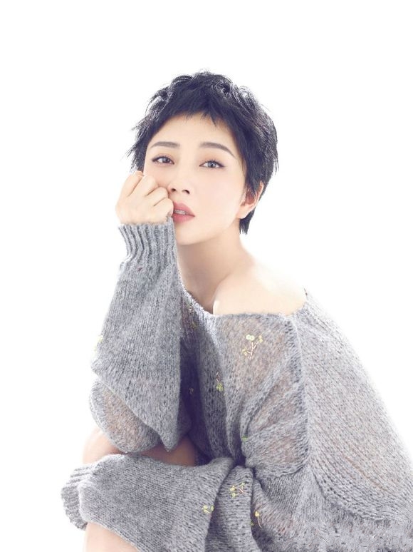中国内地中国重庆女演员殷桃性感图片图片