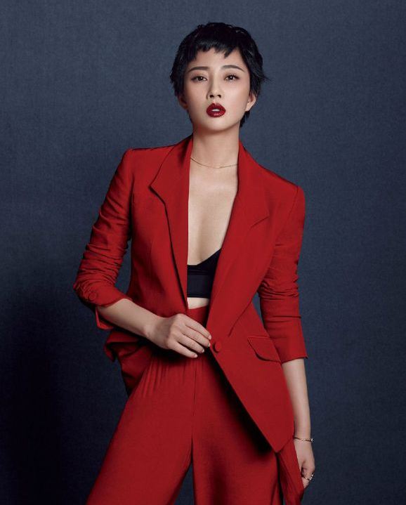 中国内地中国重庆女演员殷桃性感图片图片