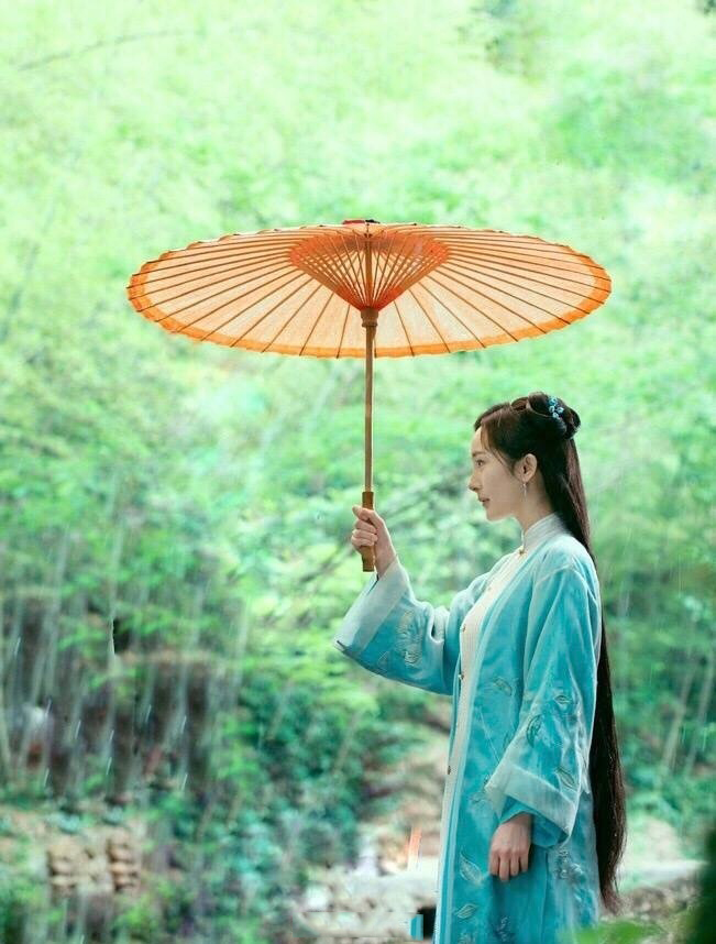 人气小花旦杨幂夏日复古风甜美写真桌面壁纸(三)图片