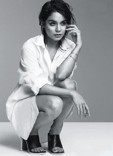 凡妮莎图片