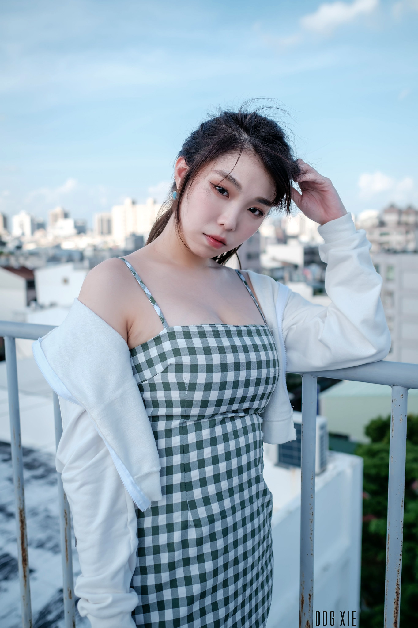 高清湖南吉首美女阿朵《乘风破浪的姐姐》第四期剧照图片图片