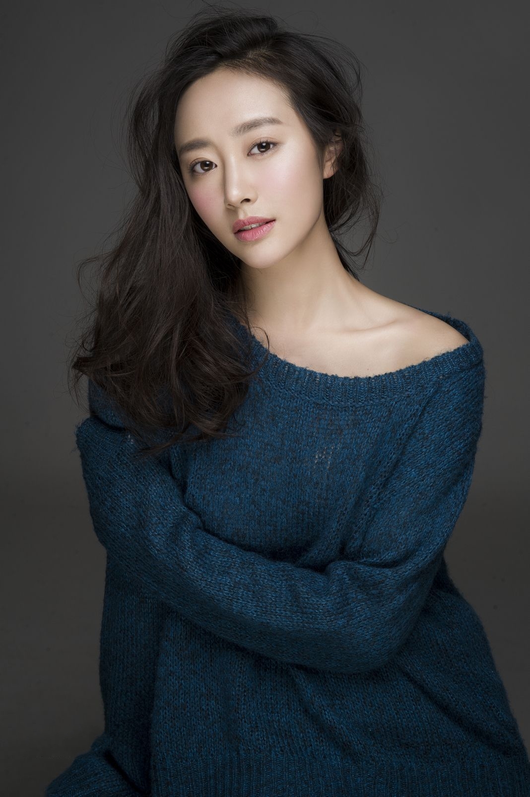 高清中国内地安徽芜湖女演员李纯2018嘉人中国风盛典性感妩媚图片图片