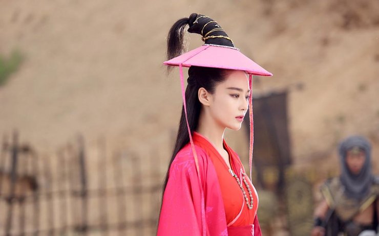 高清中国内地女演张馨予优雅气质性感写真图片桌面壁纸图片