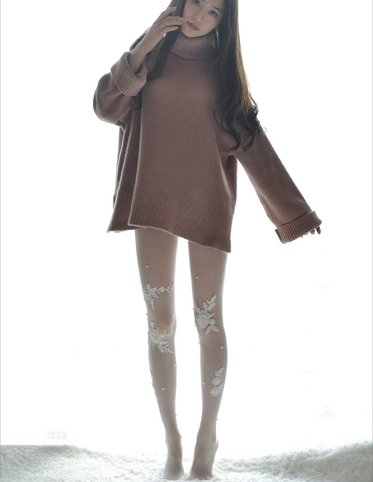 极品OL美女黑丝美腿玉足高跟私房性感美女写真图片