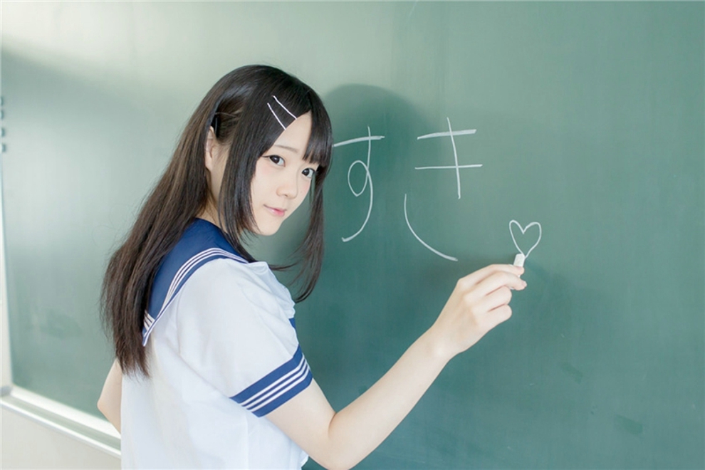 高清小清新可爱萝莉学生妹清纯娇艳教室制服唯美写真图片