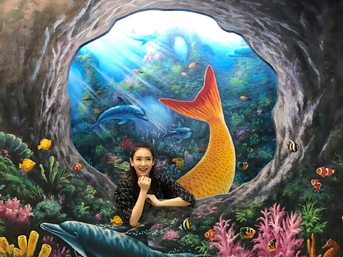 戚薇抹胸花裙娇艳迷人写真图片图片