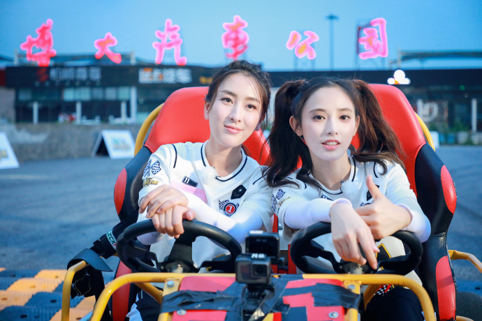 清纯女星马苏性感时尚写真 女人味尽显图片