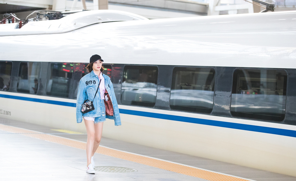 马甲线女王袁姗姗时尚性感写真图片超赞身材图片