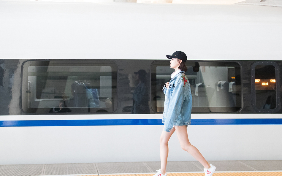 马甲线女王袁姗姗时尚性感写真图片超赞身材图片