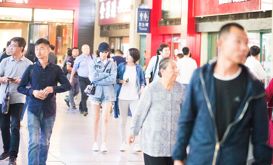 马甲线女王袁姗姗时尚性感写真图片超赞身材图片