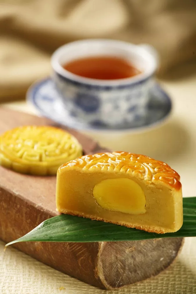 蛋黄月饼图片  月饼图片图片
