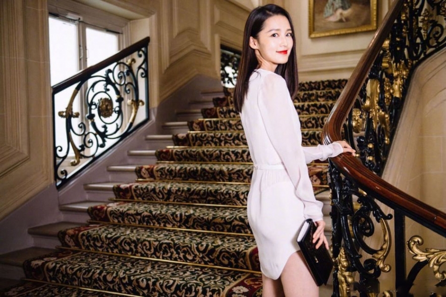 李沁优雅迷人活动图片图片