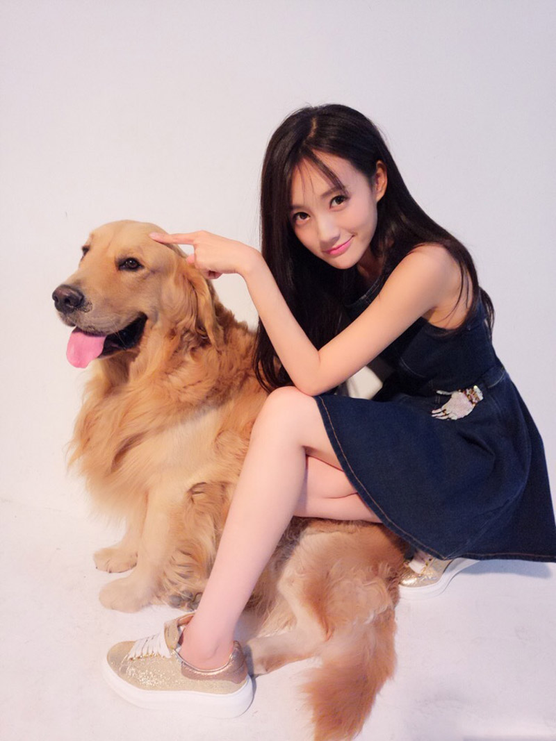 高清中国内地山东济南女演员李一桐Q清纯小公主白裙明星美女写真图片图片