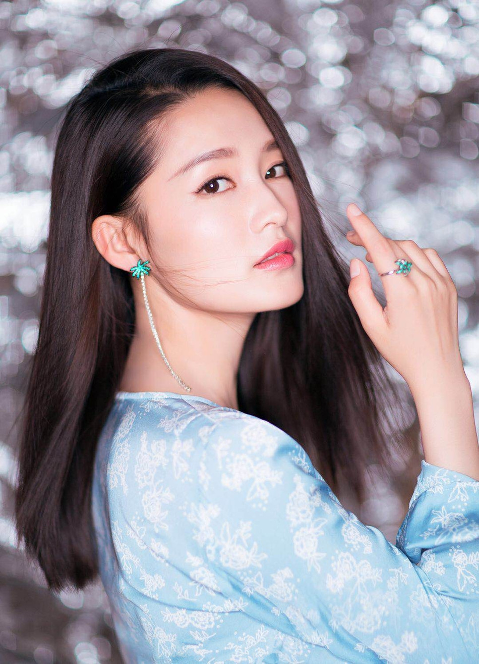 李沁最新活动照图片图片