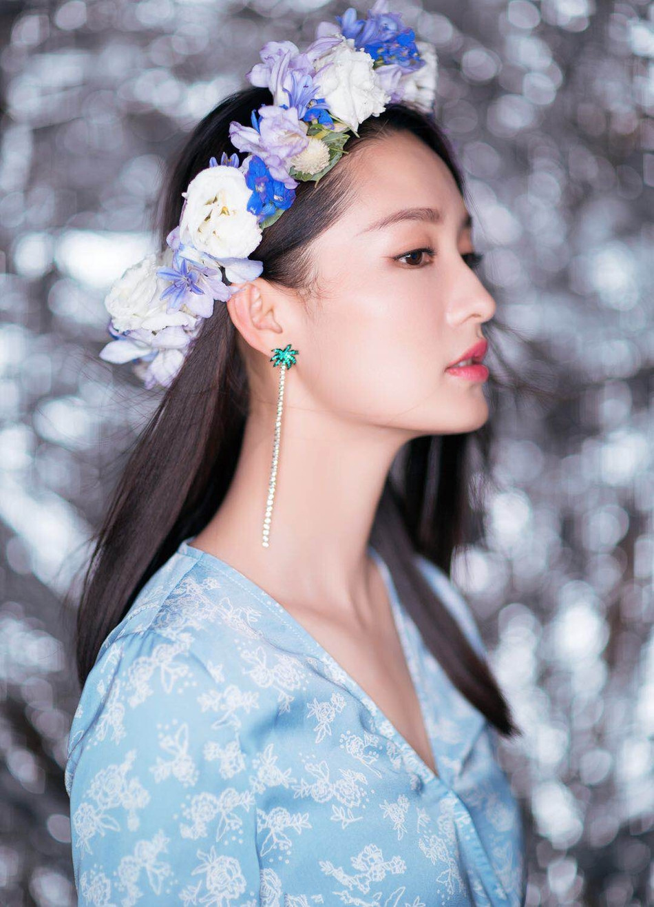 李沁蕾丝透视性感写真图片图片