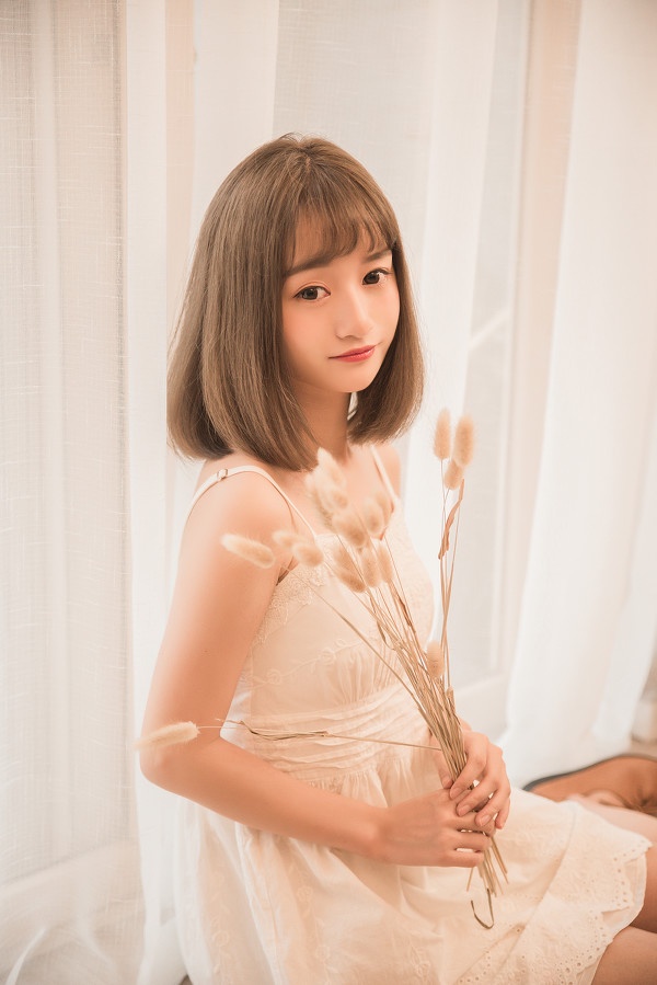短发美女文艺少女高清私房极品写真图片 短发美女文艺少女高清私房极品写真图片