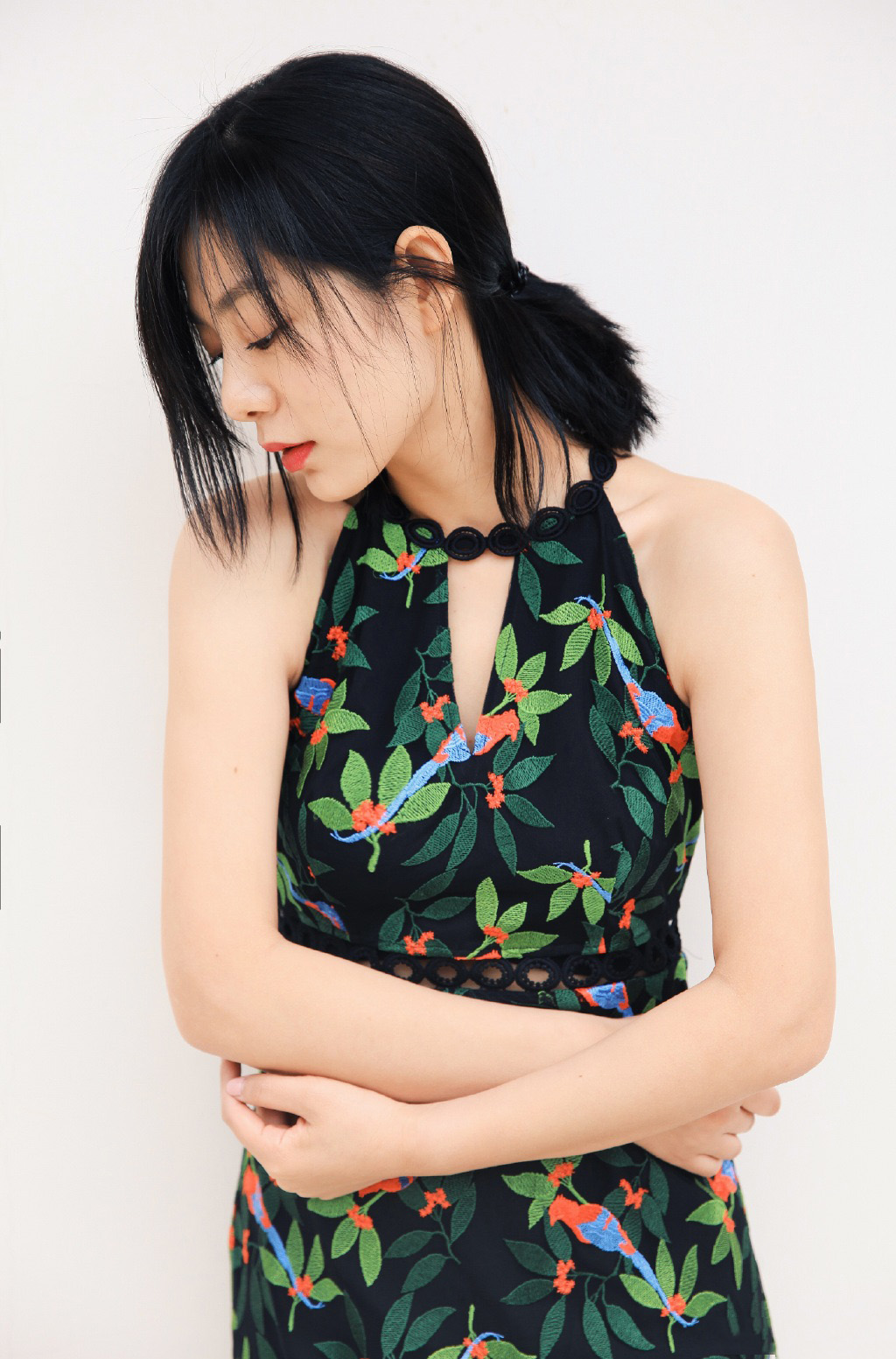 高清江苏省徐州美女王真儿旅途中唯美养眼写真图片图片
