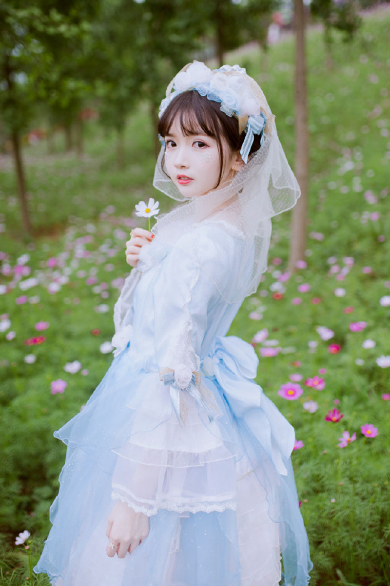 娃娃脸美女图片