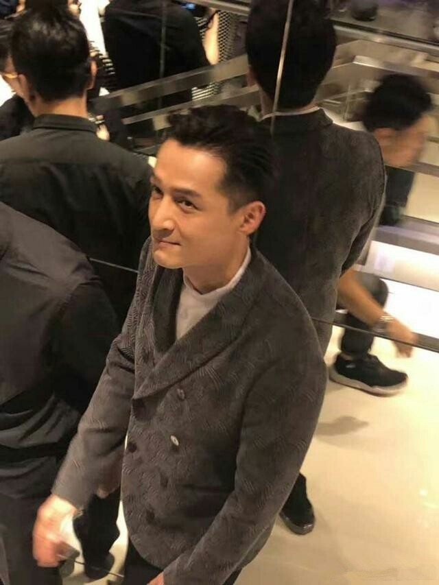 陈坤胡歌出席行走的力量出发仪式图片