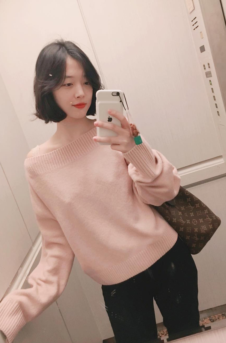 韩国美女崔雪莉性感迷人写真图片图片