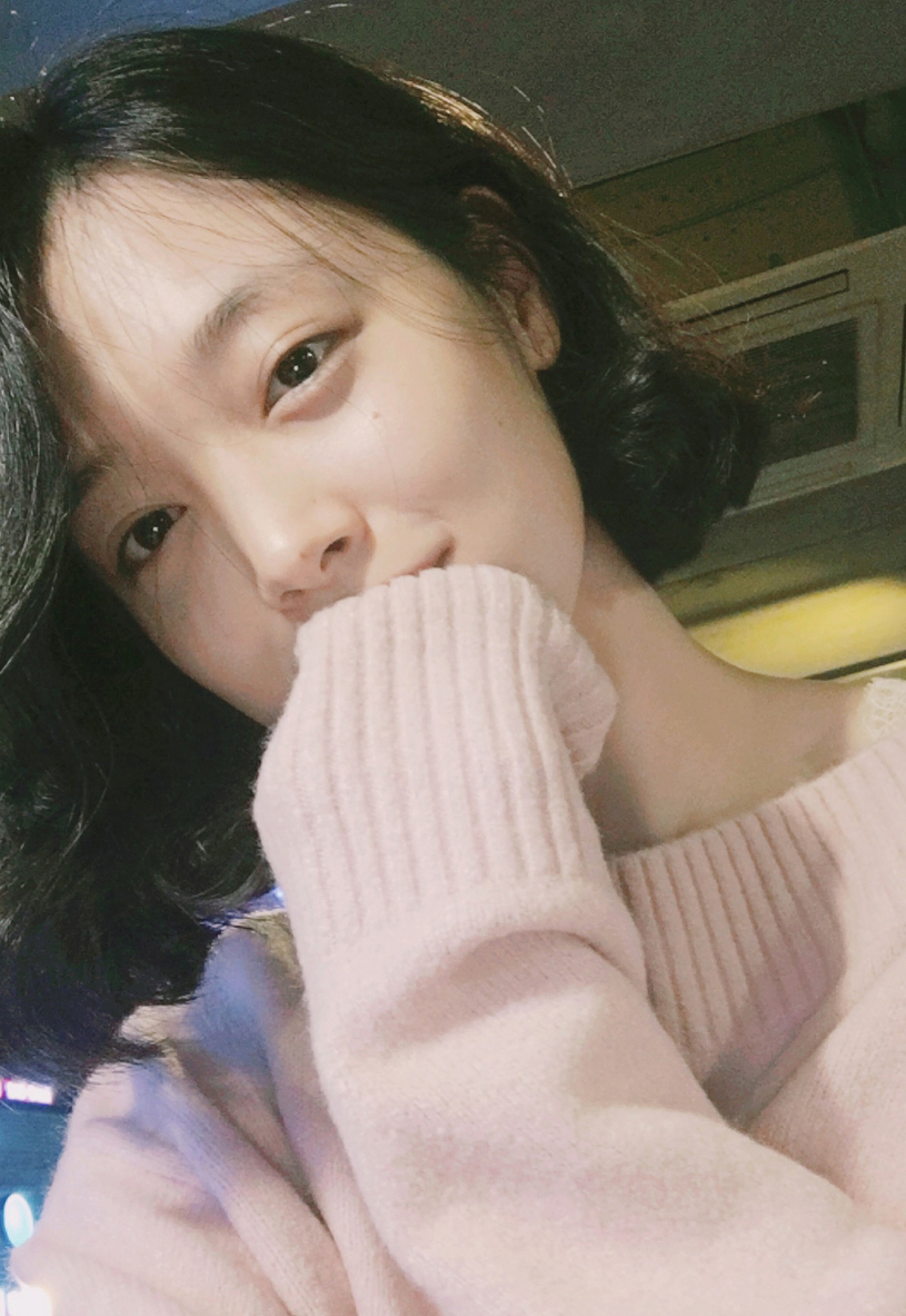 高清性感韩国釜山美女崔雪莉短发自拍写真图片图片