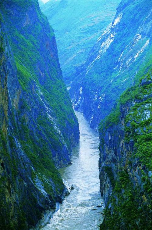 大理洱海边日出日落唯美风景图片 静静享受阳光的美好！图片