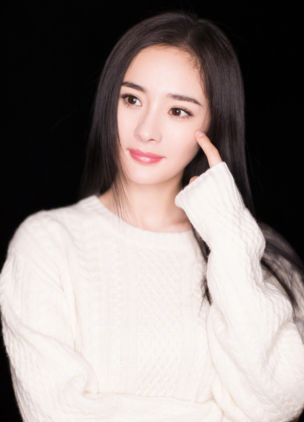 中国内地北京影视女演员杨幂唯美时尚高清桌面壁纸图片 中国内地北京影视女演员杨幂唯美时尚高清桌面壁纸图片