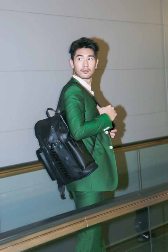 高清台湾省台北男明星高以翔魅力型男时尚街拍图片图片